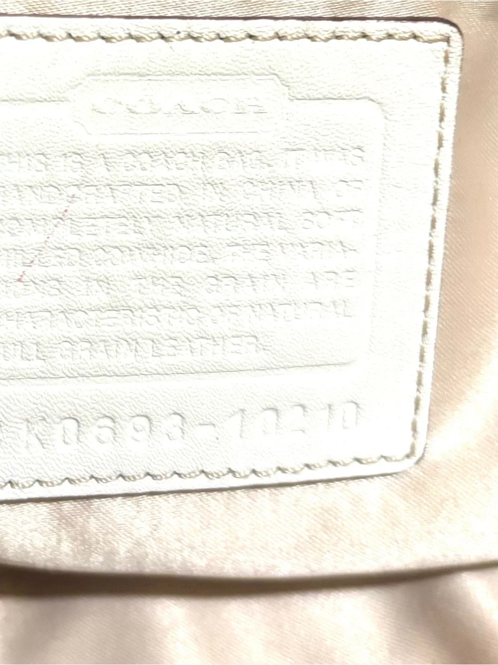 Coach vintage Cream Pebbled Leather Hobo bag with Brass Hardware
